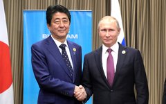 Владимир Путин и Синдзо Абэ