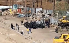 Сталина на них нет: пластиковый стаканчик как символ русской демократии