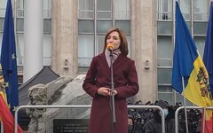 Майя Санду выступила перед митингующими