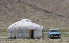 Таджикистан объявил войну русским суффиксам