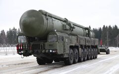 Тополь-М на шасси МЗКТ-79221