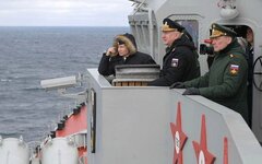 Путин на борту ракетного крейсера «Маршал Устинов»