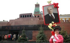 кто и для чего додумался возить по России «несвятые мощи» Ленина