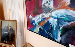 В Доме-музее Ростроповича в Оренбурге восстановили историю картины с автоматом