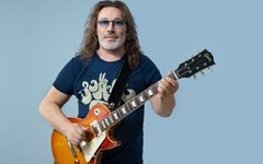 Владимир Кузьмин, КЗ «Мир», 8 марта