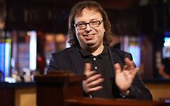 Александр Кушнир: «В своей  новой книге я  показываю «Аквариум» под разной подсв