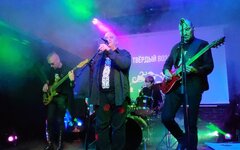 «Твердый воздух» защитил от поцелуев и нашел ключ для входа вечность 