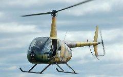 Robinson R44. Фото Dmitry A. Mottl с сайта wikipedia.org