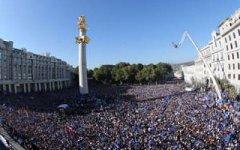 Площадь Свободы. Фото с сайта avropa.info