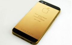 iPhone 5 из золота. Фото с сайта luxuric.com