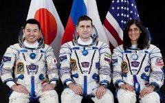 Слева направо: Хошиде, Маленченко, Уилльямс. Фото с сайта astronaut.ru