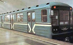 Вагон метро. Фото с сайта metro.molot.ru