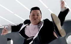 PSY. Скриншот с его клипа в YouTube