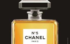 Духи Chanel No. 5. Фото с сайта flavus.ru