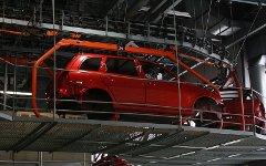 Главный конвейер «АвтоВАЗа». Фото с сайта wikipedia.org