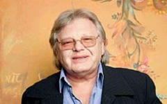 Юрий Антонов