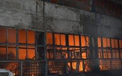 Пожар на складе в Перми. Фото с сайта saltt.ru