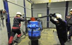 Пуско-наладочные работы на месторождении «Газпрома». Фото с сайта gazprom.ru