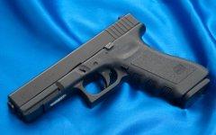 Пистолет Glock-17. Фото Ken Lunde с сайта wikipedia.org
