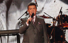 Иосиф Кобзон © KM.RU