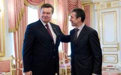 Виктор Янукович и Андерс Фог Расмуссен. Фото с сайта nato.int