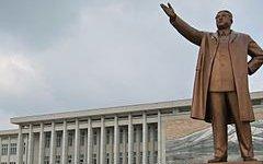 Статуя Ким Ир Сена. Фото с сайта wikipedia.org