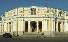 Гостиный двор в Пушкине. Фото с сайта gorod-pushkin.info