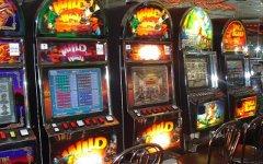 Игровые автоматы. Фото с сайта gambleslots.ru