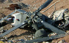 Обломки вертолета. Фото с сайта allhelicoptercrash.com