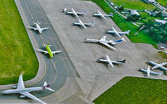 Полосы аэропорта Домодедово. Фото с сайта domodedovo.ru