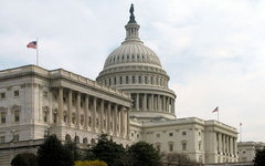 Здание Сената США. Фото с сайта wikimedia.org