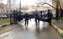 Агитпикет в Бирюлево. Фото с сайта drugros.ru