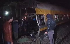 Железнодорожная авария в Египте. Стоп-кадр с видео в YouTube