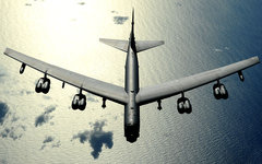 Boeing B-52. Фото Master Sgt. Kevin J. Gruenwald с сайта af.mil