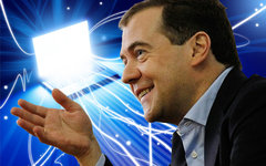 Дмитрий Медведев. Коллаж © KM.RU