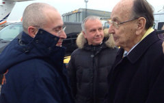 Михаил Ходорковский и Ганс-Дитрих Геншер. Фото с сайта khodorkovsky.ru
