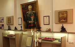 Зал музея Калашникова в селе Курья. Фото с сайта zvercorner.com