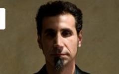 Серж Танкян. Фото с сайта serjtankian.com