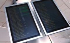Информационное табло. Фото с сайта birminghamairport.co.uk