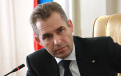 Павел Астахов. Фото с сайта rfdeti.ruhttp://www.km.ru/economics/2013/04/04/barak
