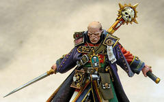 Фигурка инквизитора. Фото с сайта pinsofwar.com