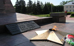 Обелиск Славы в Тольятти. Фото с сайта wikipedia.org