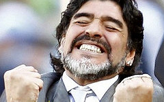 Диего Марадона. Фото с сайта diegomaradona.com