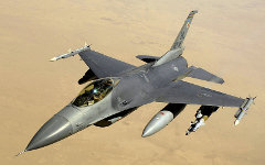 Истребитель F-16. Фото с сайта defenseimagery.mil