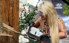 Инна Шевченко. Фото с сайта femen.org