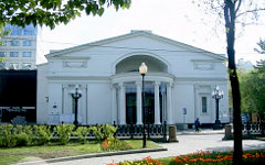 Театр «Современник». Фото mshurman с сайта panoramio.com