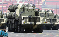 Пусковые установки С-300. Фото с сайта wikipedia.org