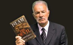 Терри Джонс. Фото с сайта allchristiannews.com