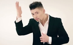 Тео. Скриншот с YouTube