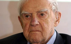 Даниил Гранин. Фото Rodrigo Fernandez с сайта wikimedia.org
